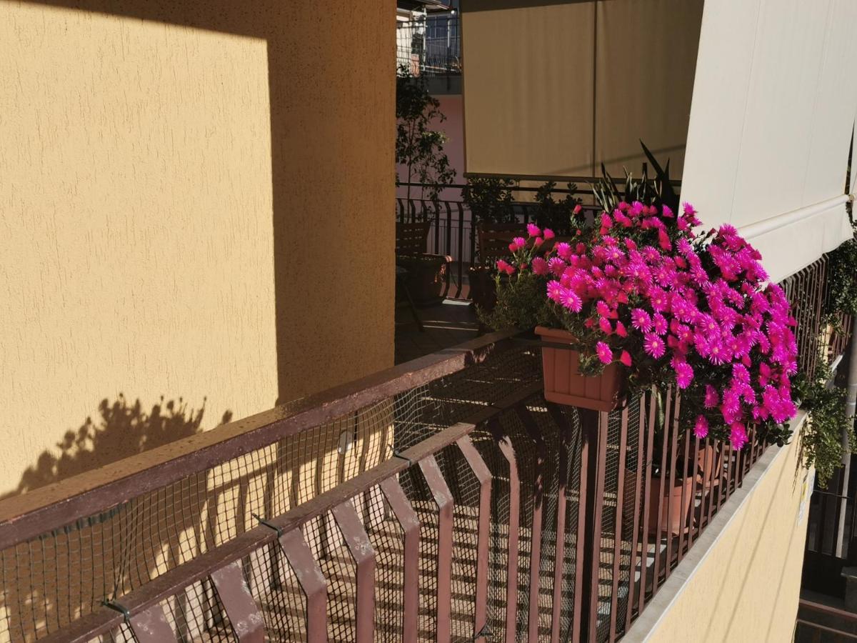 B&B Cesare'S Guests Aci Trezza Exterior photo